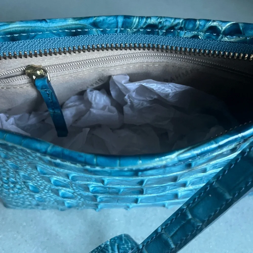 Brahmin Blue Croc-Embossed Leather Shoulder Bag beautiful Blue - Picture 10 of 11